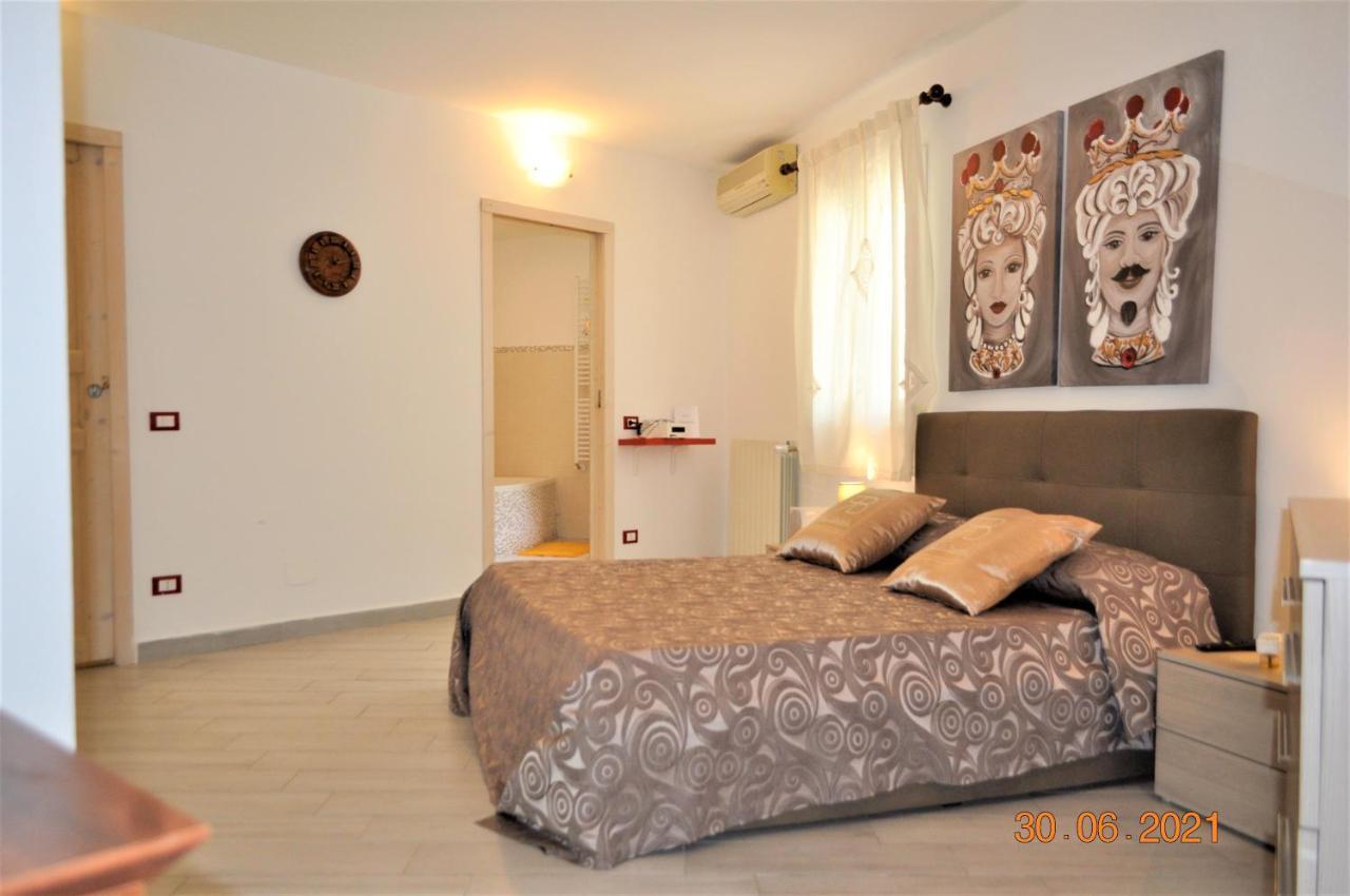 Sis Holiday Villa